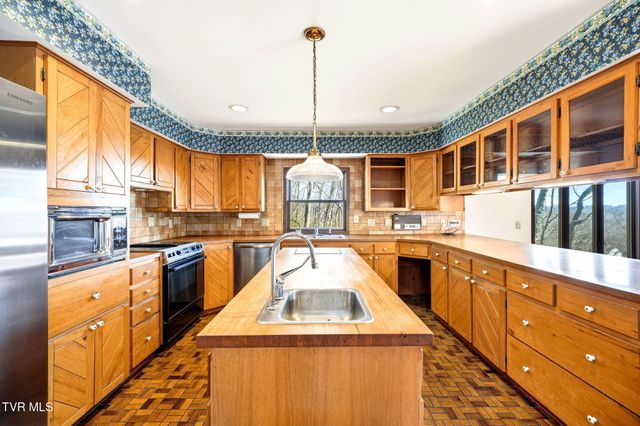 3524 Celtic Court, Kingsport, TN 37660