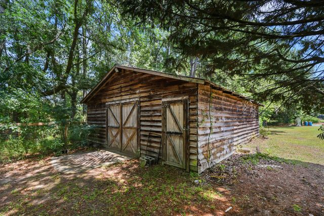 1756 Fish Road, Ridgeville, SC 29472