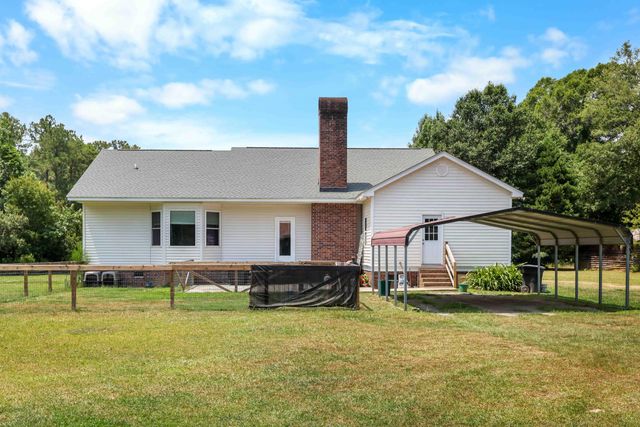 1756 Fish Road, Ridgeville, SC 29472