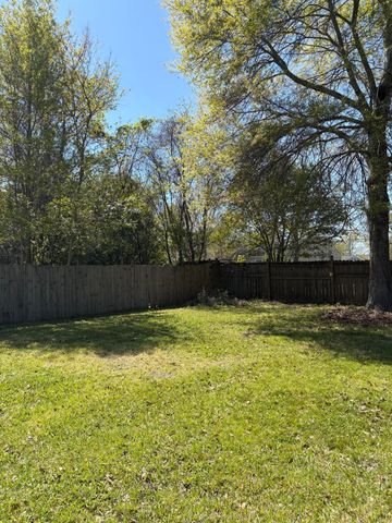 819 Duane St., Hattiesburg, MS 39401