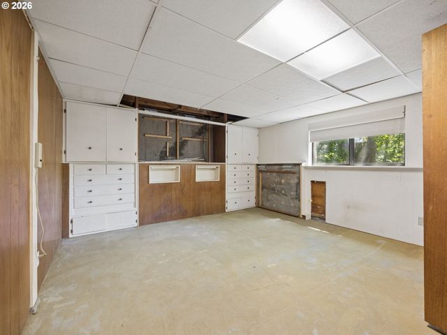 2950 Sw SUNSET Blvd, Portland, OR 97239