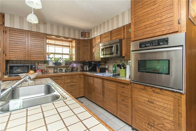 22 Bellingham Lane, Bella Vista, AR 72714