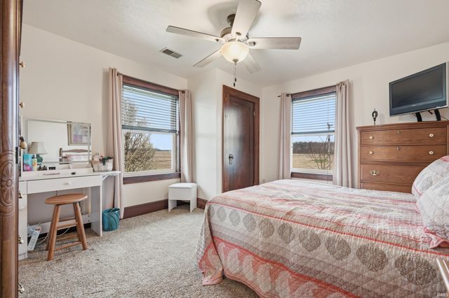 10060 W County Road 400 S, Daleville, IN 47334