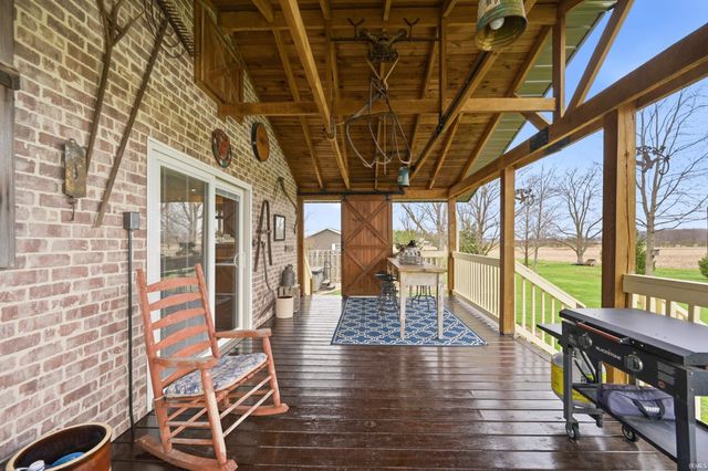 10060 W County Road 400 S, Daleville, IN 47334