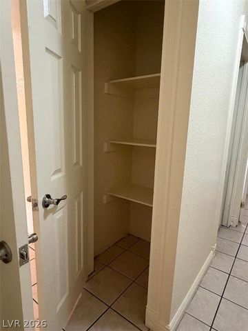 2961 Country Manor Lane 126, Las Vegas, NV 89115