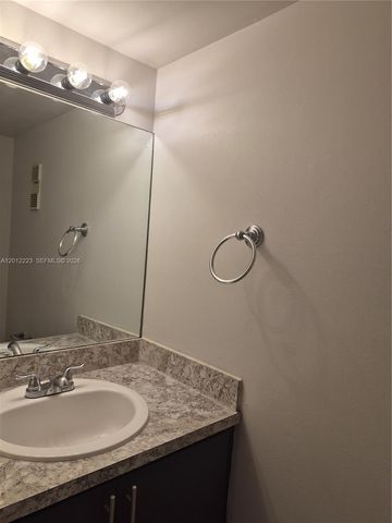 6528 SW 41st Ct 95, Davie, FL 33314