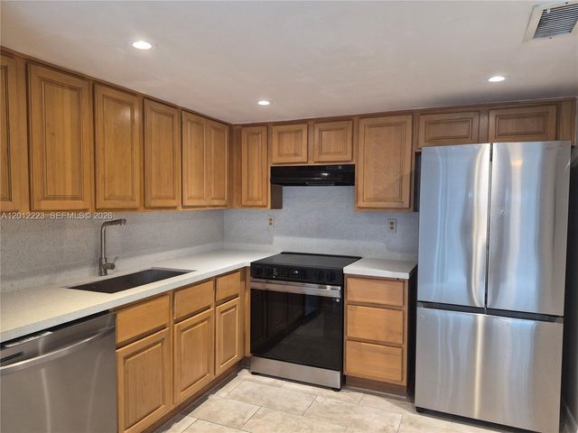 6528 SW 41st Ct 95, Davie, FL 33314