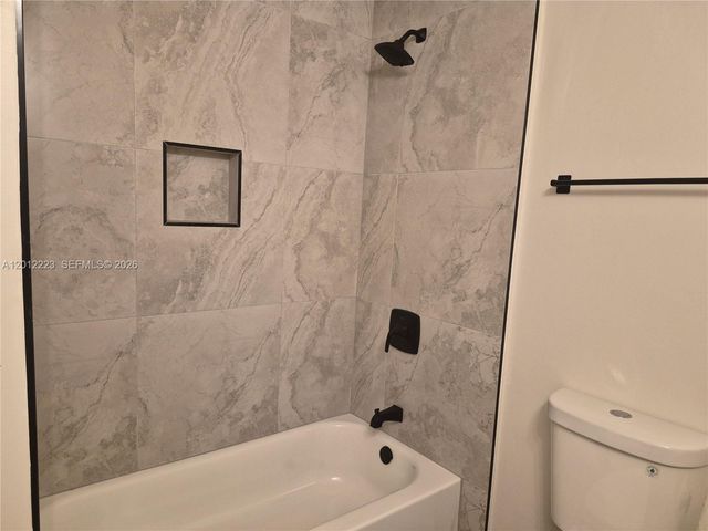 6528 SW 41st Ct 95, Davie, FL 33314
