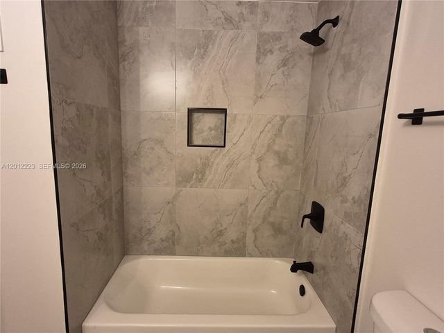 6528 SW 41st Ct 95, Davie, FL 33314