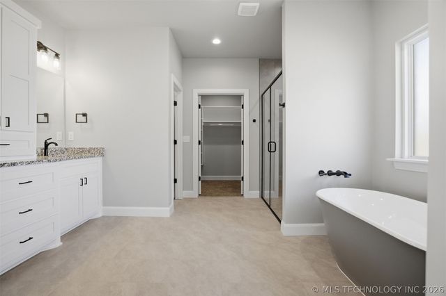 15439 N 55th West Avenue, Skiatook, OK 74070