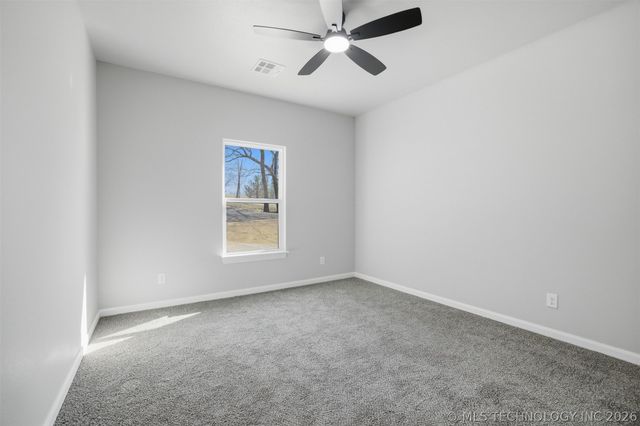 15439 N 55th West Avenue, Skiatook, OK 74070