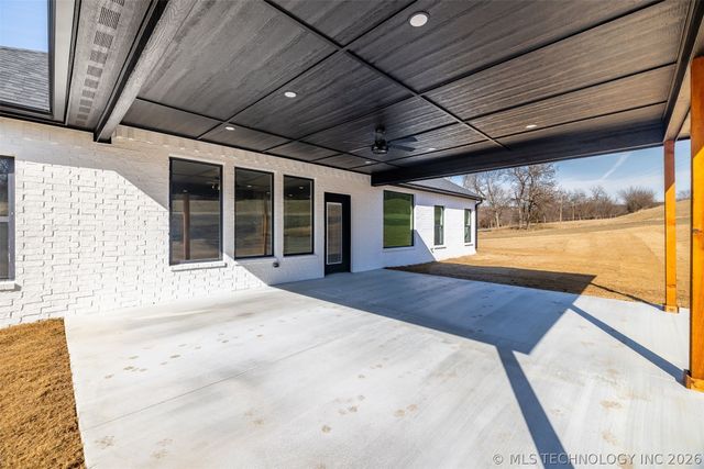 15439 N 55th West Avenue, Skiatook, OK 74070