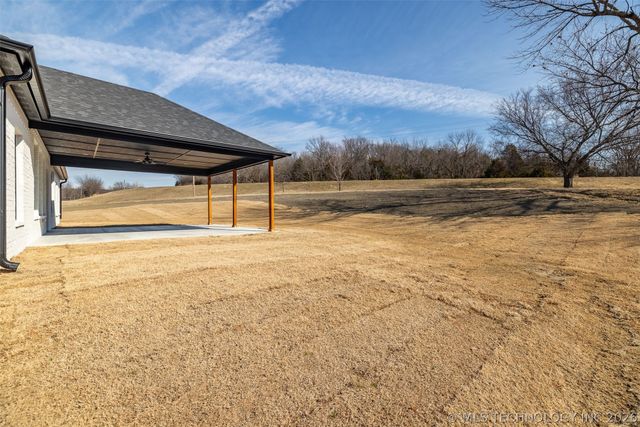 15439 N 55th West Avenue, Skiatook, OK 74070