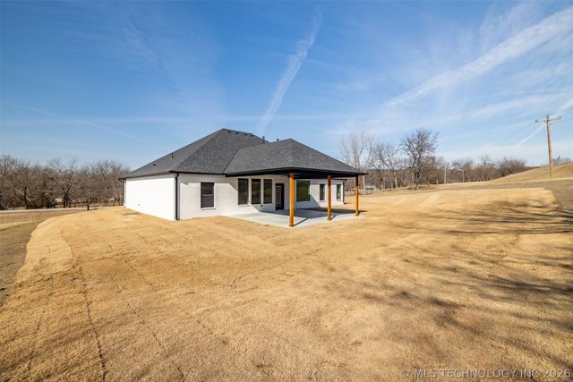 15439 N 55th West Avenue, Skiatook, OK 74070