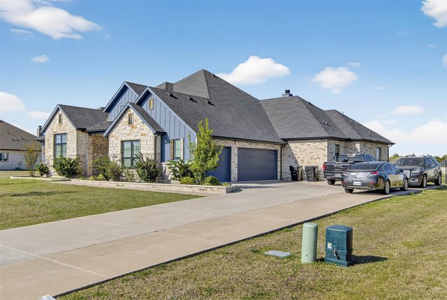 1204 Jungle Drive, Forney, TX 75126