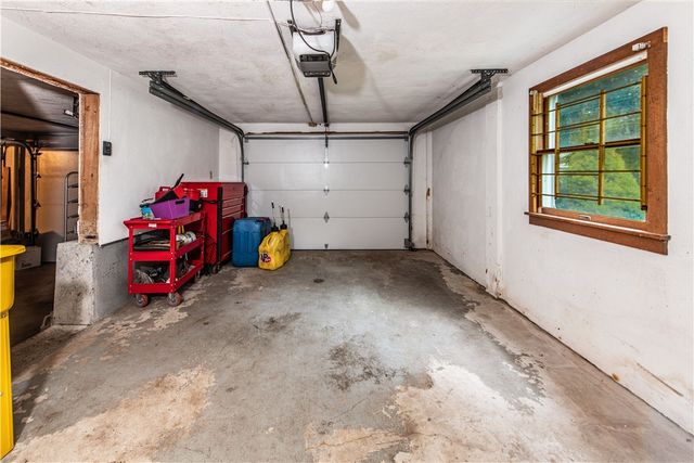 136 Jenckes Hill Road, Lincoln, RI 02865