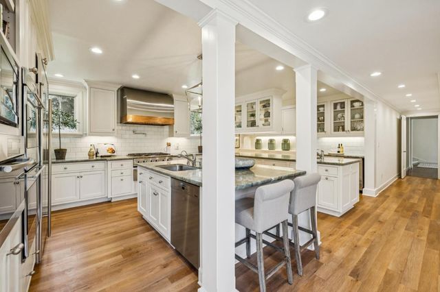 53 Mccormick Lane, Atherton, CA 94027