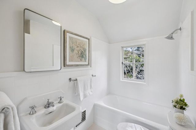 53 Mccormick Lane, Atherton, CA 94027