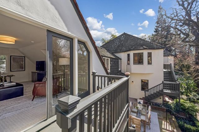 53 Mccormick Lane, Atherton, CA 94027