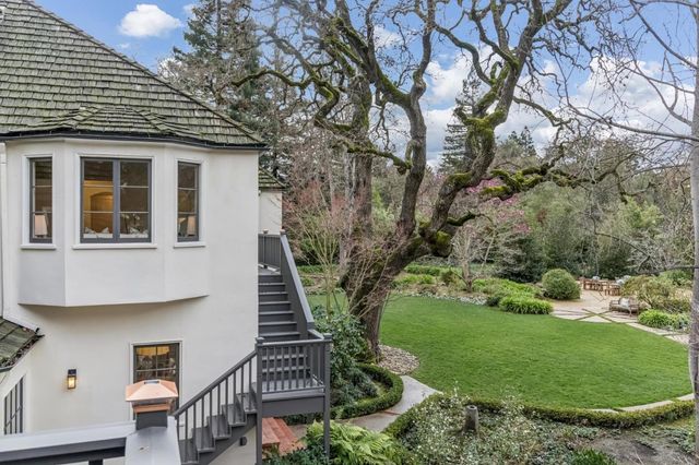 53 Mccormick Lane, Atherton, CA 94027