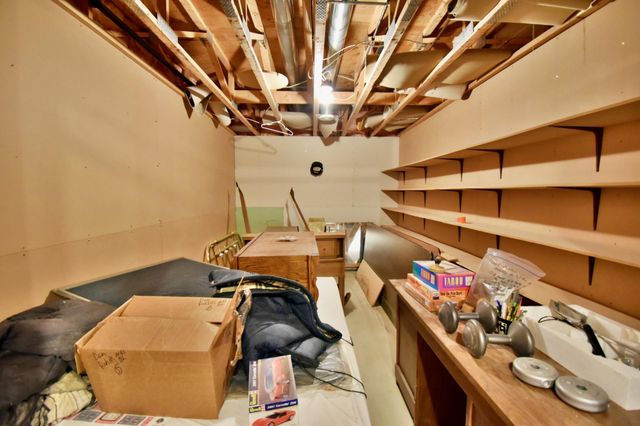 19221 30th Street SW, Blomkest, MN 56216