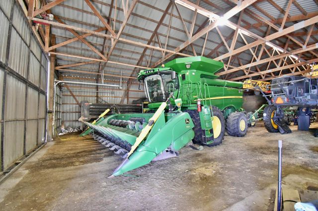 19221 30th Street SW, Blomkest, MN 56216