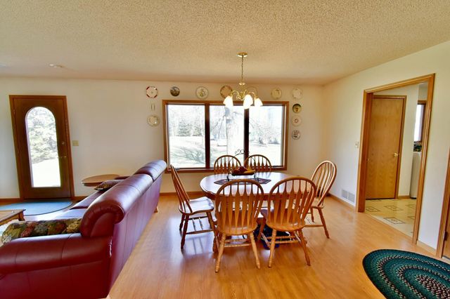 19221 30th Street SW, Blomkest, MN 56216