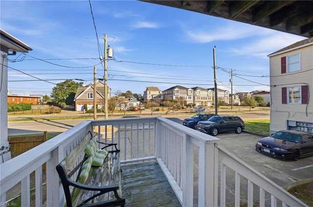 1439 W Ocean View AVE, Norfolk, VA 23503