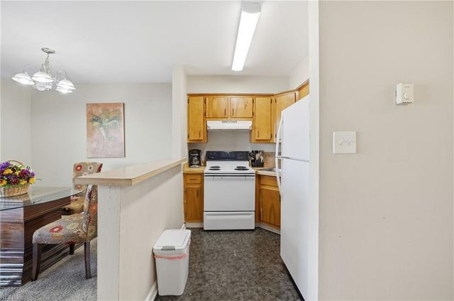 1439 W Ocean View AVE, Norfolk, VA 23503