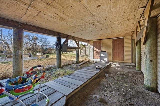 1439 W Ocean View AVE, Norfolk, VA 23503