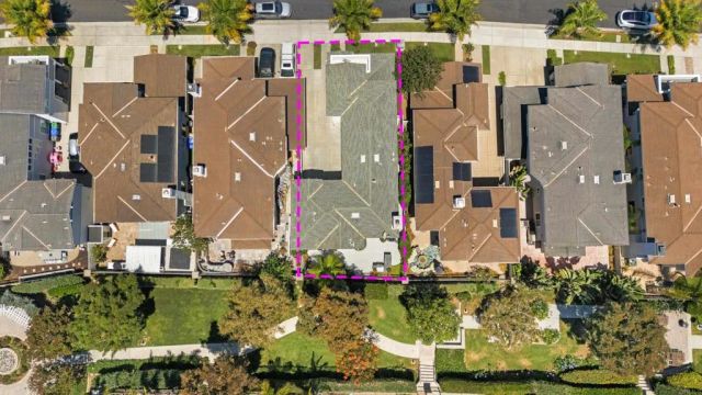 6933 Catamaran Drive, Carlsbad, CA 92011