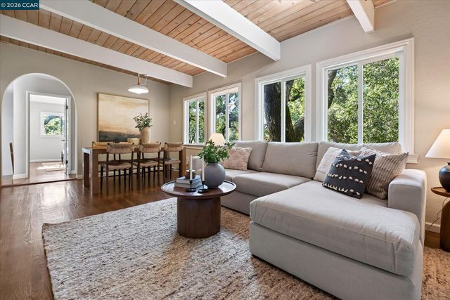 6 El Patio, Orinda, CA 94563