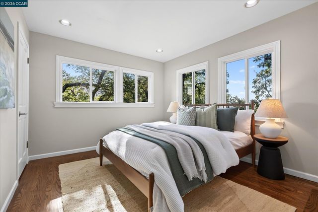 6 El Patio, Orinda, CA 94563