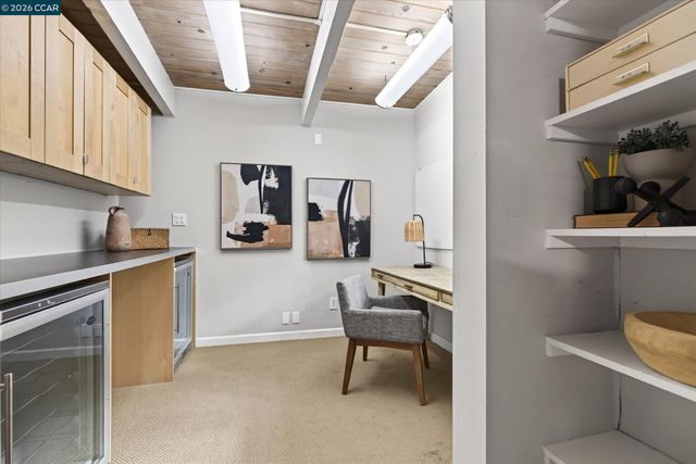 6 El Patio, Orinda, CA 94563
