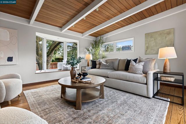 6 El Patio, Orinda, CA 94563