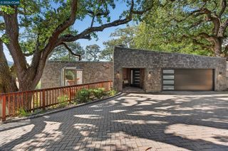 6 El Patio, Orinda, CA 94563