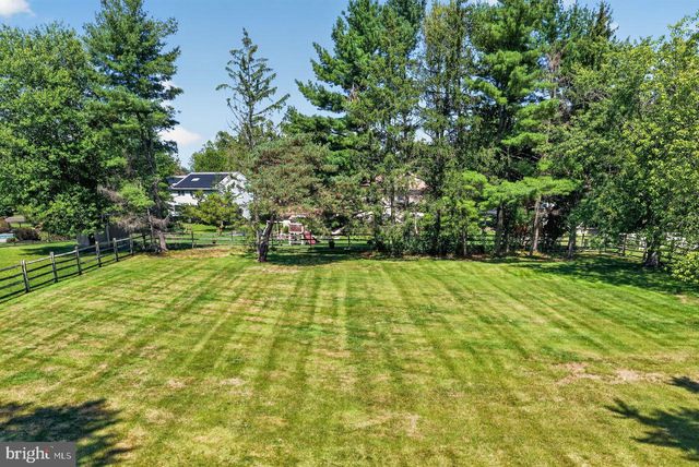 1006 WEIKEL RD, Lansdale, PA 19446
