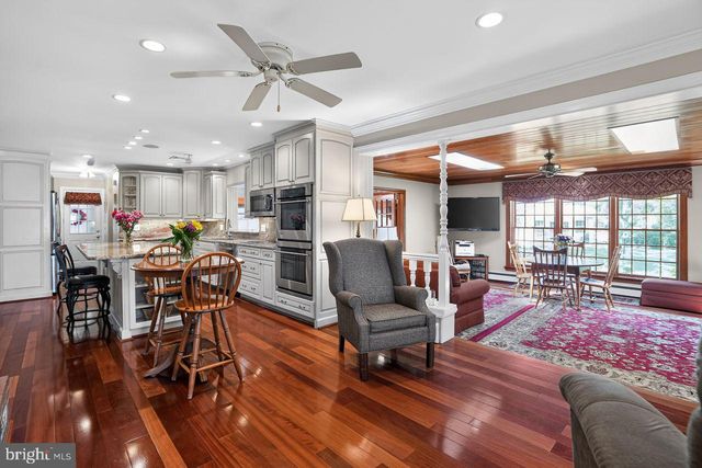 1006 WEIKEL RD, Lansdale, PA 19446