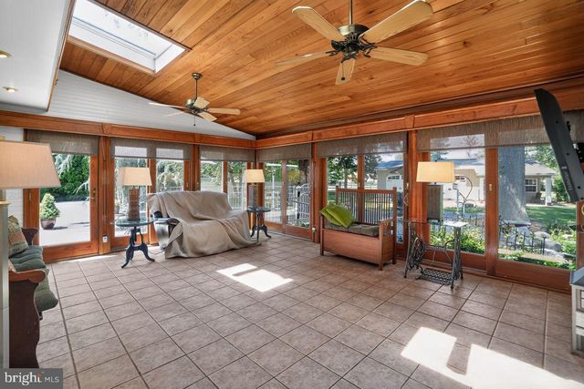 1006 WEIKEL RD, Lansdale, PA 19446