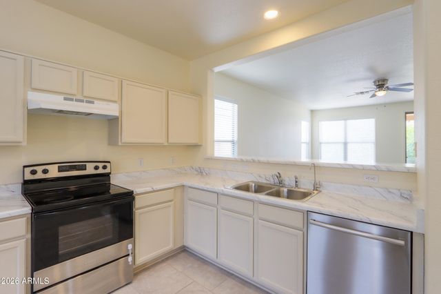 45519 W MORNING VIEW Lane, Maricopa, AZ 85139
