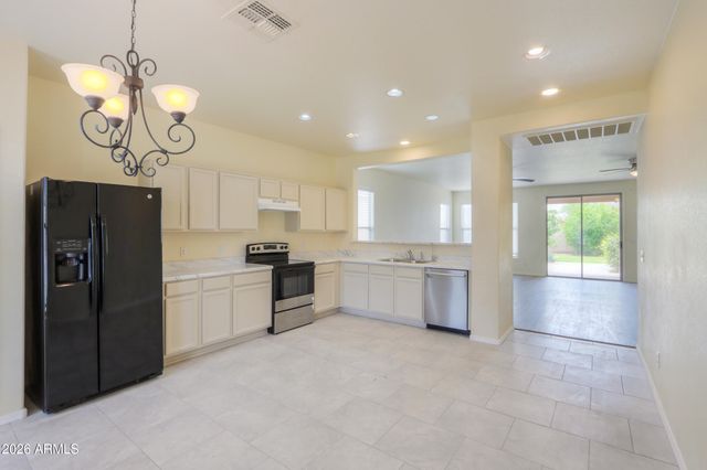 45519 W MORNING VIEW Lane, Maricopa, AZ 85139