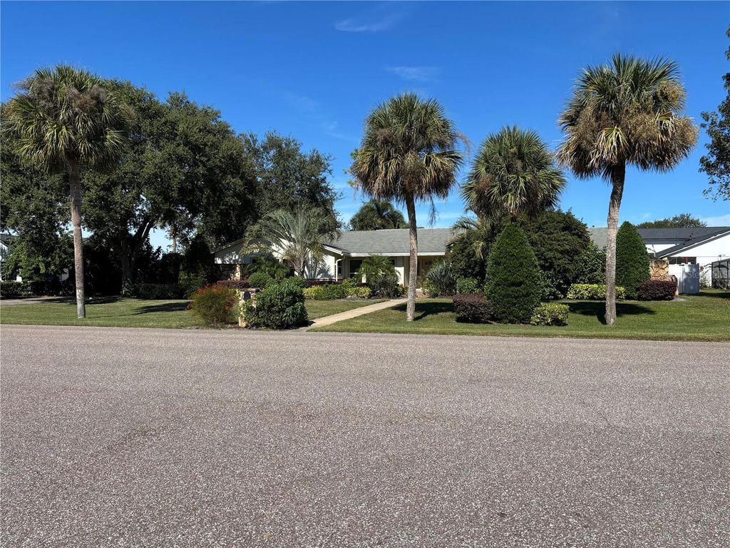 8483 BAY HILL BOULEVARD, Orlando, FL 32819