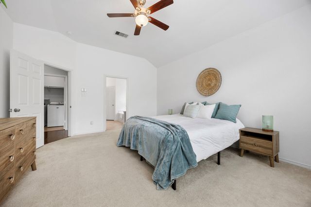21001 Haddington CV, Hutto, TX 78634