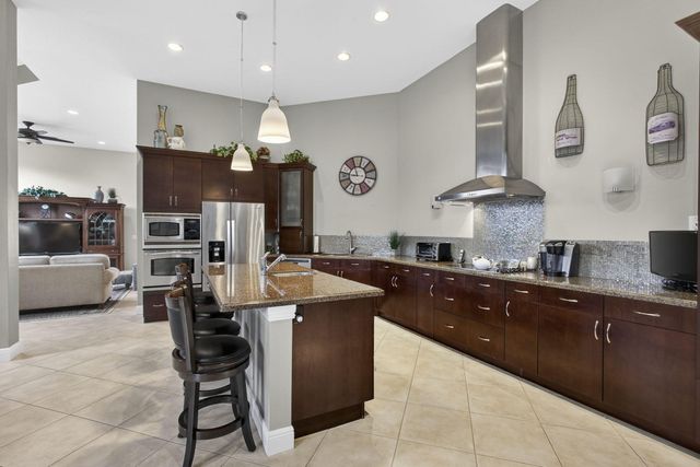 10842 Greenbriar Villa Drive, Lake Worth, FL 33449