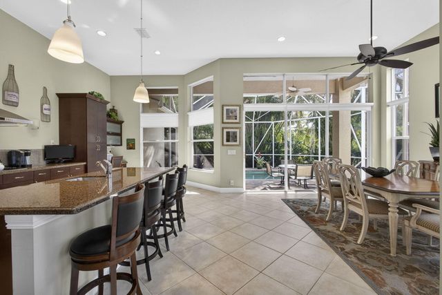 10842 Greenbriar Villa Drive, Lake Worth, FL 33449