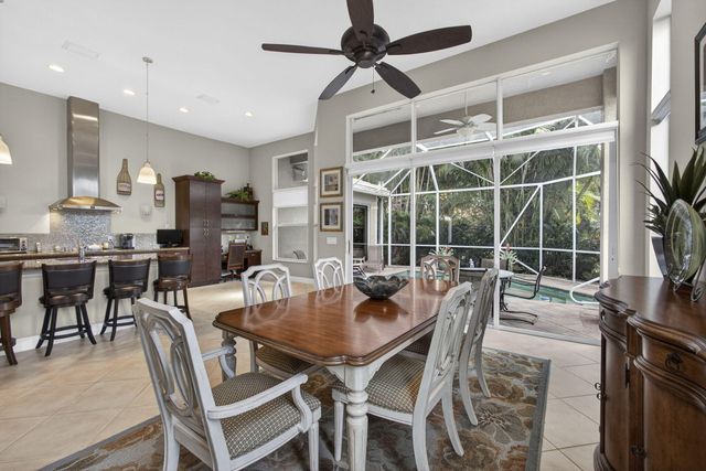 10842 Greenbriar Villa Drive, Lake Worth, FL 33449