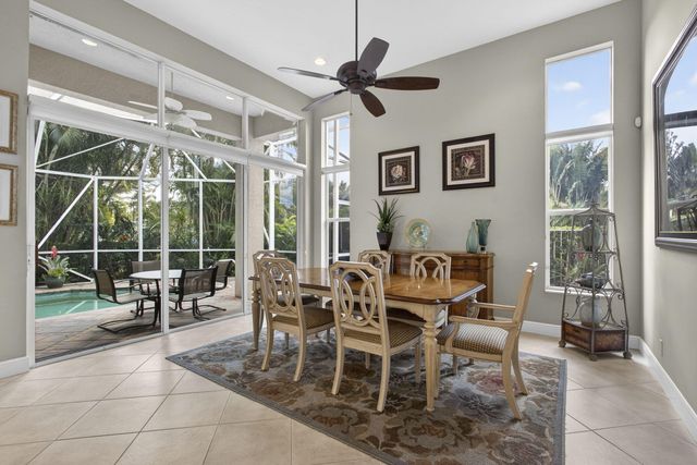 10842 Greenbriar Villa Drive, Lake Worth, FL 33449