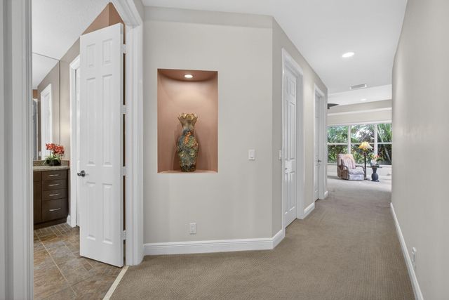 10842 Greenbriar Villa Drive, Lake Worth, FL 33449