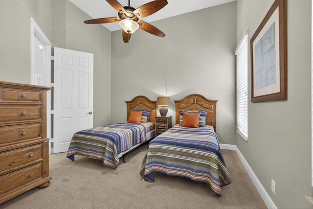 10842 Greenbriar Villa Drive, Lake Worth, FL 33449