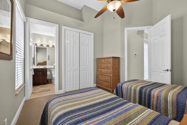 10842 Greenbriar Villa Drive, Lake Worth, FL 33449